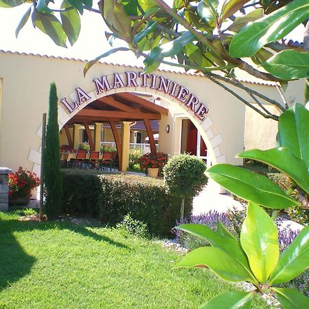 Hotel Restaurant La Martiniere Montelier Exterior photo